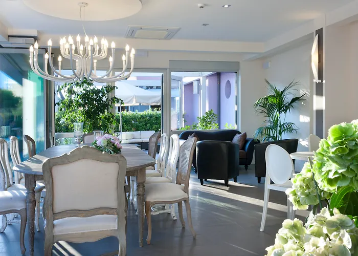 Hotel Lungomare Cesenatico