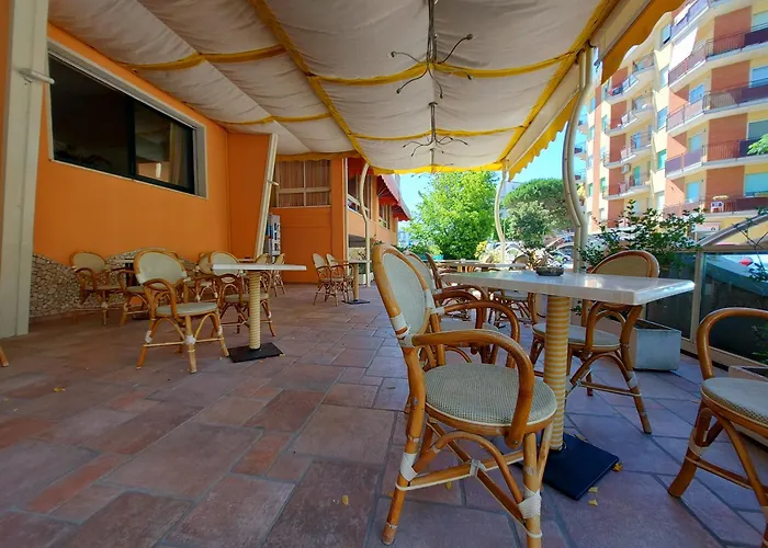 Hotel Joli Cesenatico