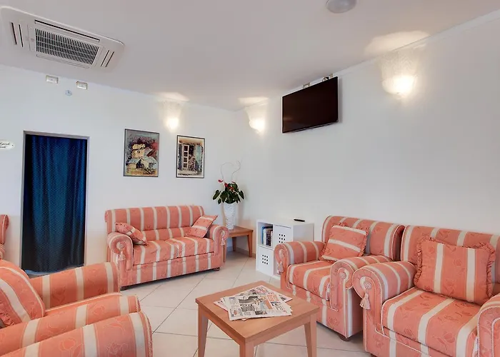 Hotel De La Ville Cesenatico